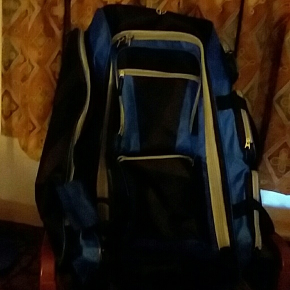 Protege bag - Picture 1 of 3